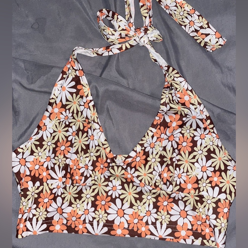 Floral halter top